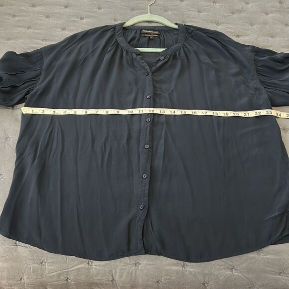 Something Navy Button Front Blouse Viscose Size Large Navy Blue - Picture 5 of 7